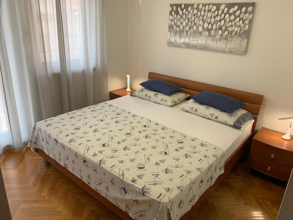 Apartman Duje Split Bagian luar foto